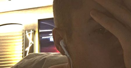 Justin Bieber ma tatuaż krzyża na twarzy!