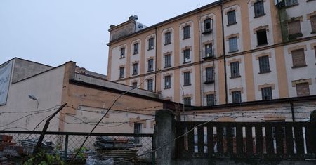 Miały być mieszkania i nowy blok. Teraz inwestor wraca z nowym pomysłem na Młyn Krauzego