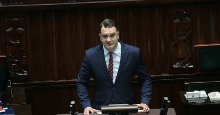 Afera z Łukaszem Mejzą. Trzaskowski: "PiS zapłaci słony rachunek"