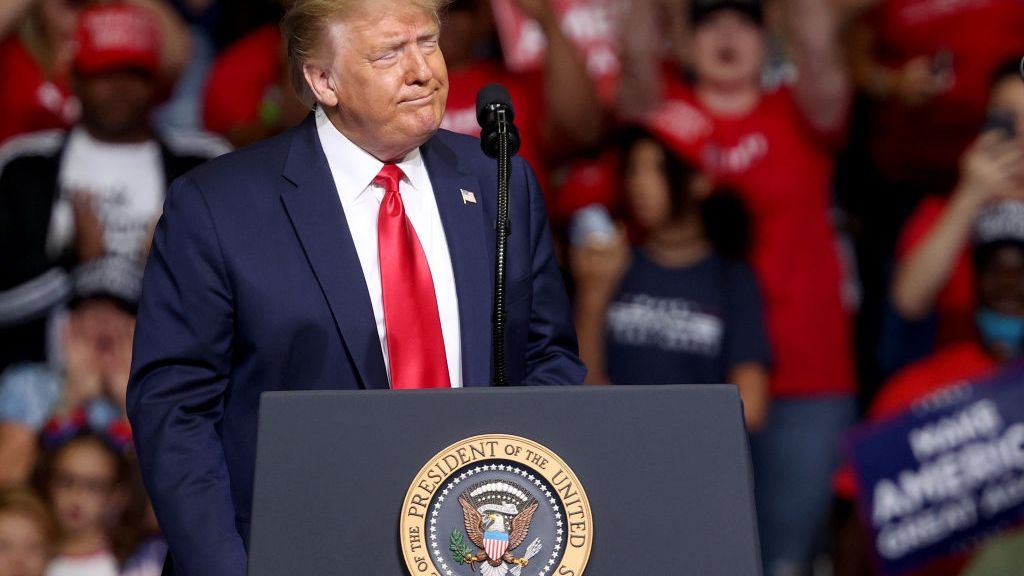 Trump już nie pamięta o tym, co obiecał Dudzie?