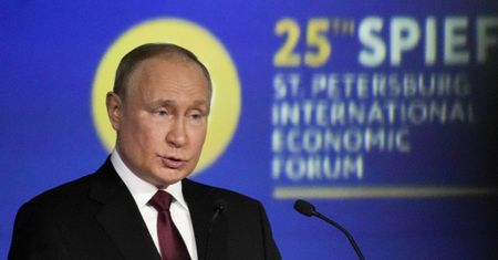 Putin przykręca kurek z gazem. Włoski rząd rozważa reakcję