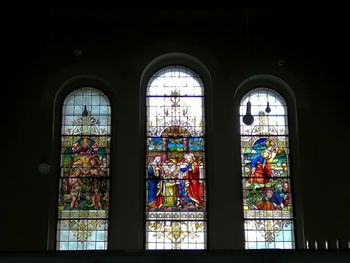 Kuria ostrzega. Fałszywe zaświadczenia chrztu i bierzmowania