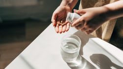 Mogą zwiększać ryzyko krwawień podczas operacji. Uważaj na te suplementy i zioła