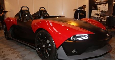 Zenos E10 – oficjalna premiera