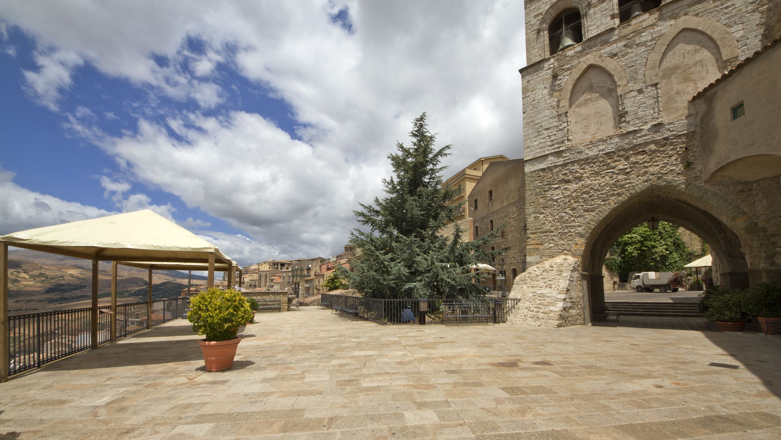 Piazza Vittime della Mafia, Sycylia