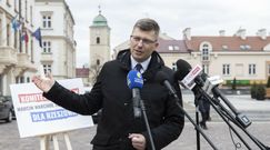 Marcin Warchoł bez maseczki. Jednoznaczny komentarz wicerzecznika PiS Radosława Fogla