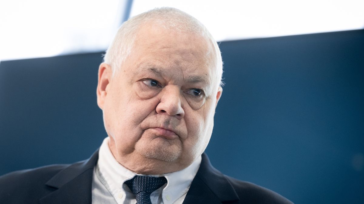 Prof. Adam Glapiński