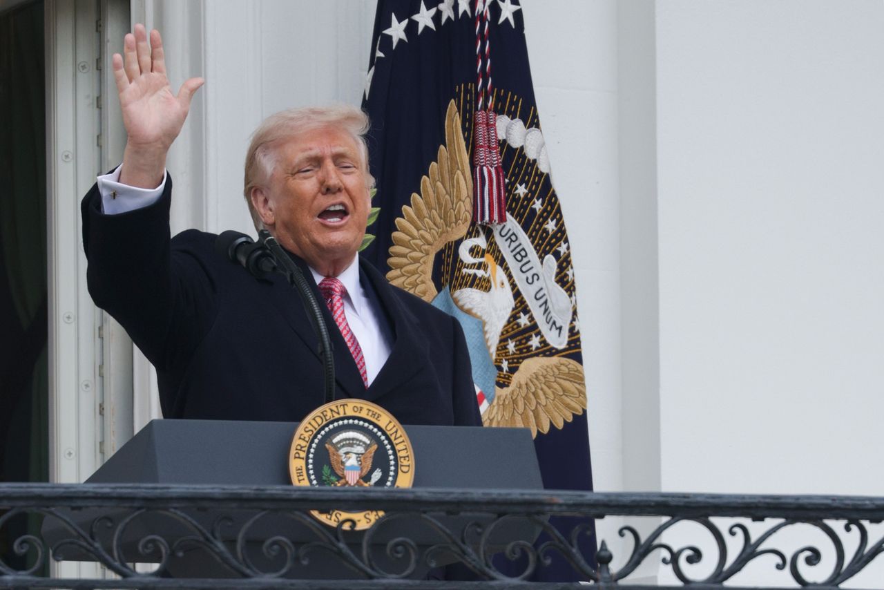 Nagła decyzja Amerykanów. Trump wraca do starych gróźb. Na liście 60 krajów