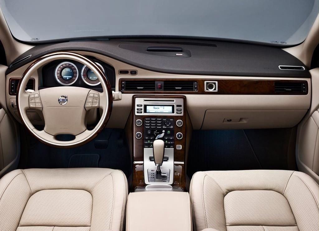 Volvo S80