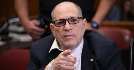 Białaczka i cukrzyca. Weinstein nie wyjdzie ze szpitala