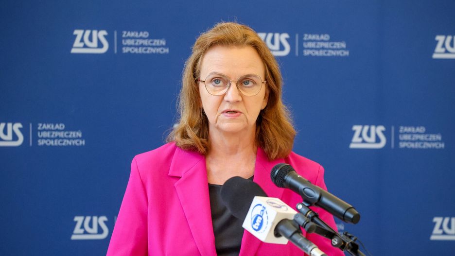Briefing prasowy prezes ZUS i Minister Rodziny i Polityki Spo?ecznej
Fot. Piotr Molecki/East News, Warszawa, 31.08.2023. Zaklad Ubezpieczen Spolecznych. Briefing prasowy z udzialem minister rodziny i polityki spo?ecznej Marleny Mal?g oraz prezes ZUS Gertrudy Uscinskiej (n/z).
Piotr Molecki