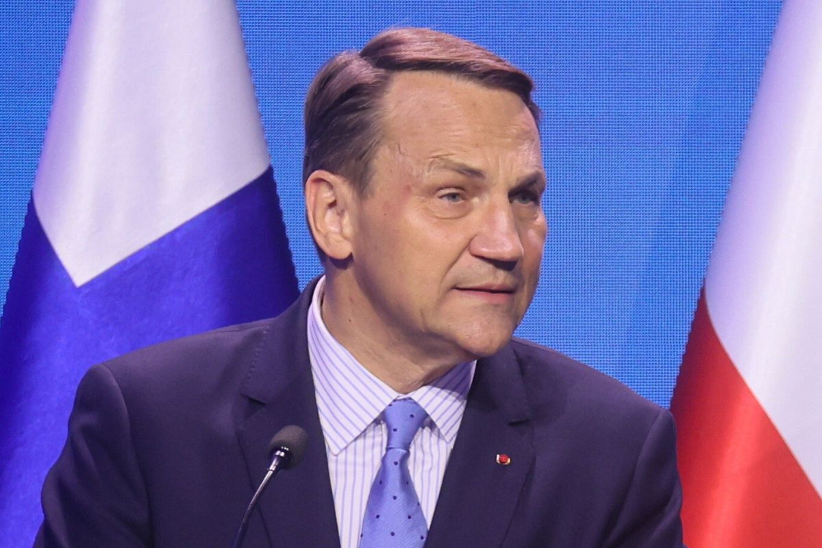 Sikorski mówi o kluczowym momencie bezpieczeństwa. "NATO jest gotowe"