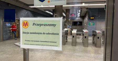 Warszawa: Pozostawiony bagaż w metrze. Trzy stacje zamknięte