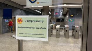 Warszawa: Pozostawiony bagaż w metrze. Trzy stacje zamknięte