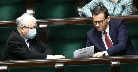 Obniżony VAT i akcyza do skutku. Ważna obietnica Morawieckiego