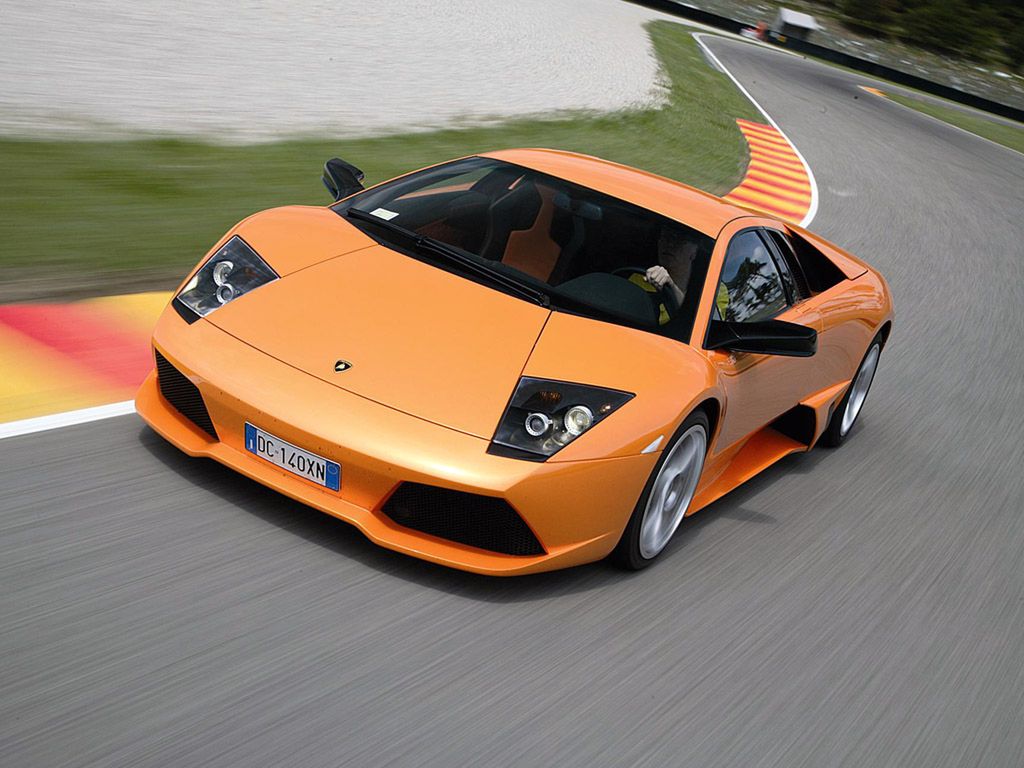 Lamborghini - od traktorów do potworów [galeria] 22