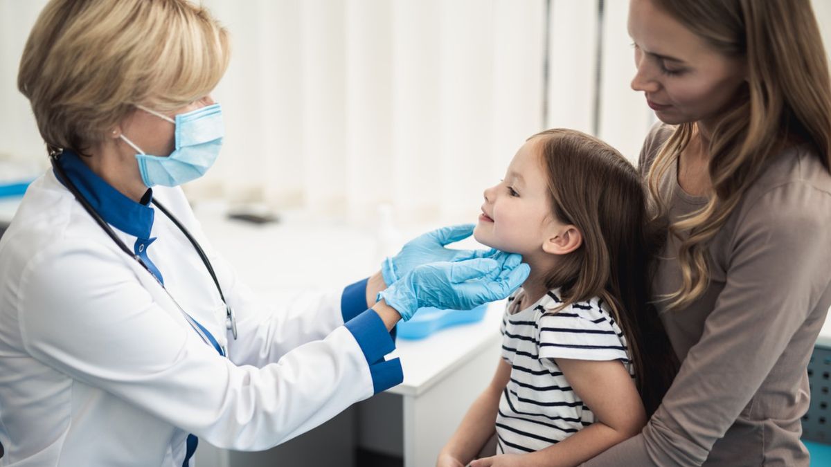 Dieta po usunięciu migdałków jest niezwykle ważna, ponieważ pomaga skrócić okres rekonwalescencji.