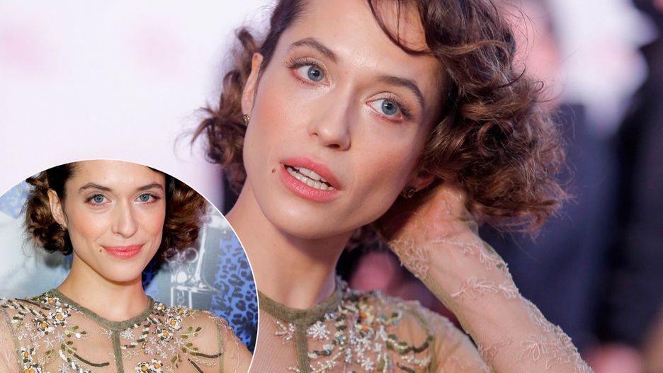 Aleksandra Hamkało w odważnej kreacji. Tak ubrana pojawiła się na premierze kolejnej części "Kogla mogla"