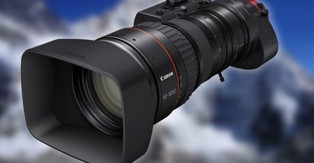 Ma ogniskową 50-1000 mm i kosztuje 240 tys. złotych. Zobacz go w akcji