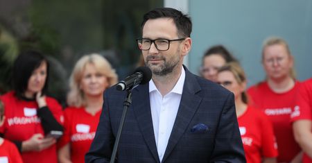 Mundurowi chcą zniżek od Daniela Obajtka. "Moralny obowiązek"