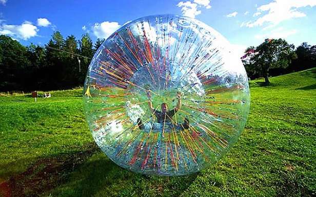 Zorbing (Fot. Concordia.lv)