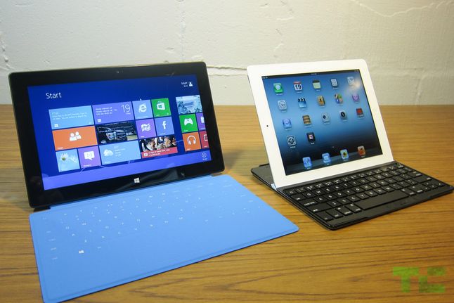 Surface vs iPad | fot. techcrunch.com