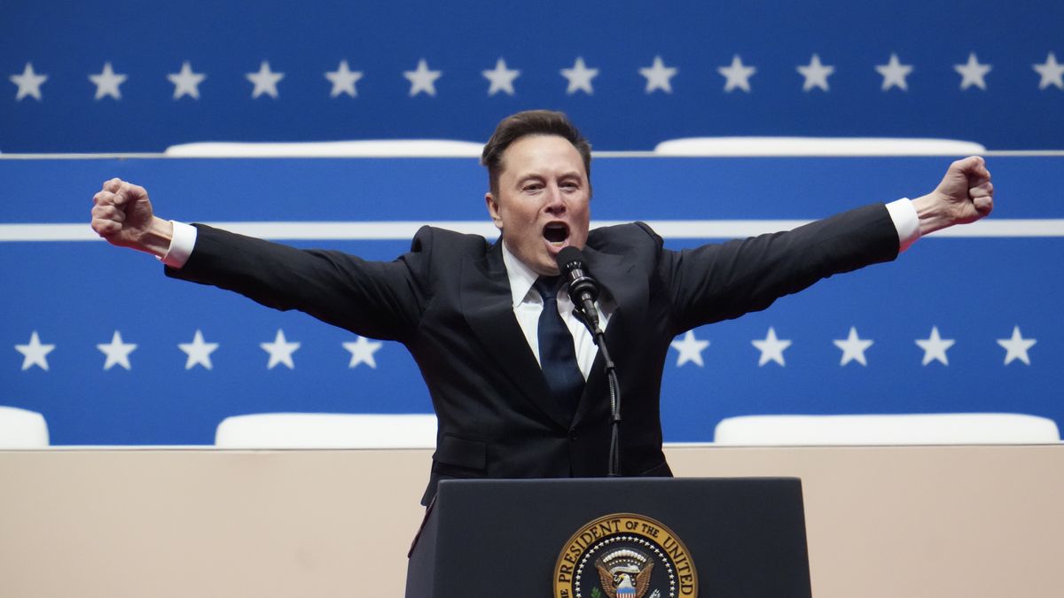 WASHINGTON, DC - JANUARY 20: Tesla, SpaceX and X CEO Elon Musk arrives to speak during an inauguration event at Capital One Arena on January 20, 2025 in Washington, DC. Donald Trump takes office for his second term as the 47th president of the United States. (Photo by Christopher Furlong/Getty Images)