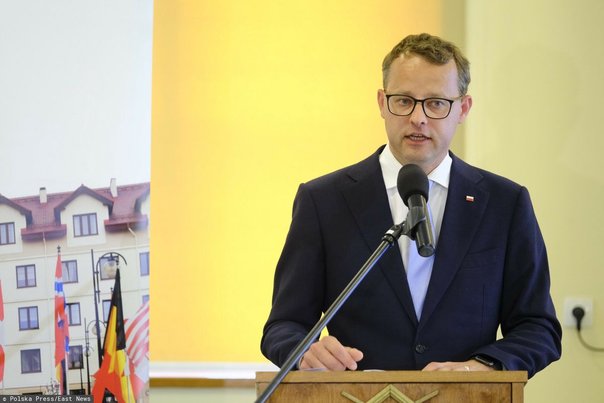 Marcin Romanowski, fundusz sprawiedliwości, afera Strażacy nie okazali wdzięczności. Jak kupowano głosy dla wiceministra