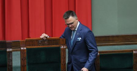 Hołownia potwierdza. Może odejść z polityki