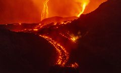 Etna paraliżuje lotnisko na Sycylii. Te linie wstrzymały loty