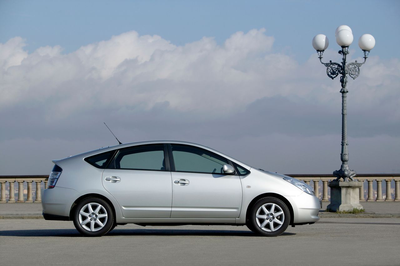 Używana Toyota Prius II (2004-2009) - poradnik kupującego