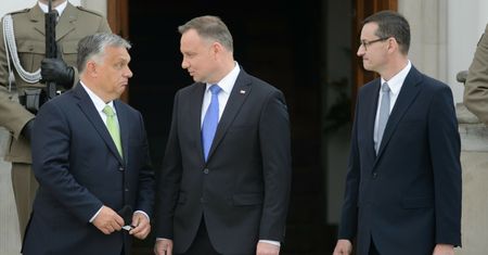 Węgry wyprzedzą Polskę w walce o KPO? "To możliwe"