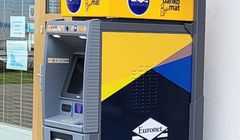 Bankomaty Euronetu eksponują płatną usługę. UOKiK wszczął postępowanie