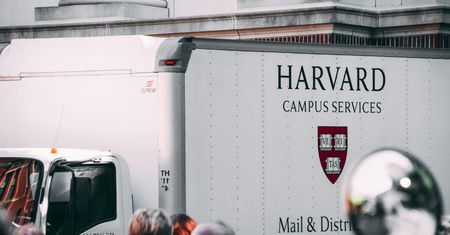 Harvard pod presją. Nowe wymogi administracji Trumpa