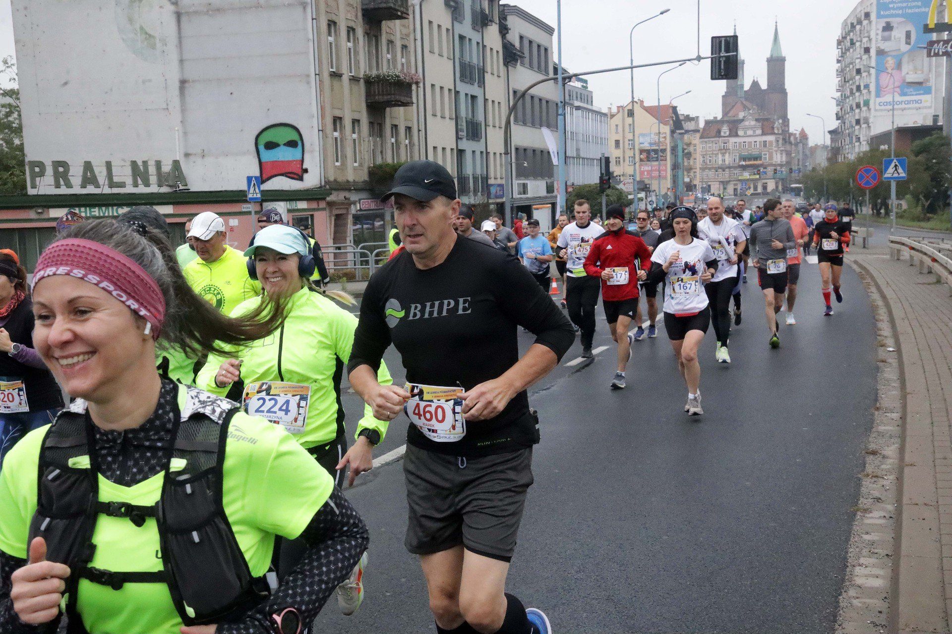 XIV Legnicki Półmaraton i V Dziesiątka w niedzielę. Będą utrudnienia w ruchu ulicznym