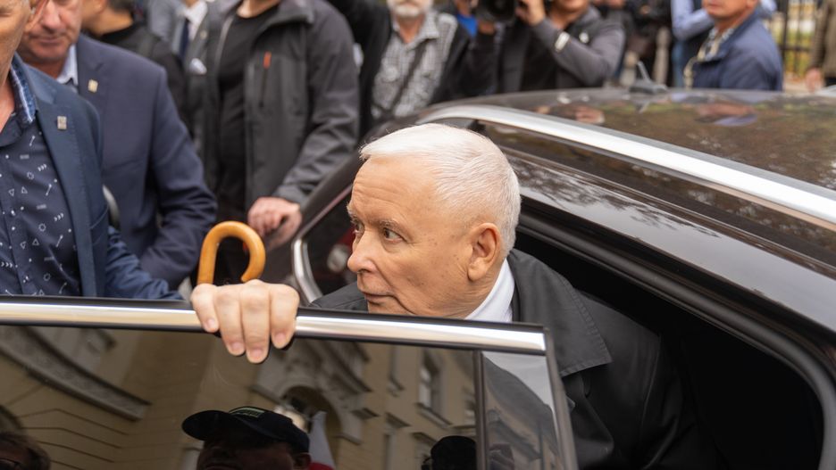 WARSAW, POLAND - 2024/09/14: Jaroslaw Kaczynski gets into the car during the rally. People took part in a rally in front of the Ministry of Justice, organized by the opposition Law and Justice Party in reaction to a probe into alleged illegal funding of a patriotic fund associated with the party. Opposition leader Jaroslaw Kaczynski spoke at the rally urging his supporters to stop the pathology of power of the current government. (Photo by Marek Antoni Iwanczuk/SOPA Images/LightRocket via Getty Images)