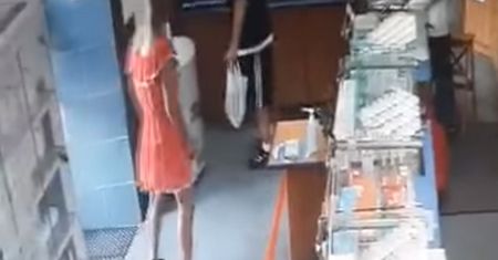 Kielczanie biją na alarm. Mężczyzna w sukience okrada apteki i sklepy