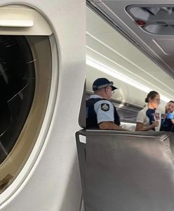 Bójka na pokładzie samolotu. Pilot lądował awaryjnie