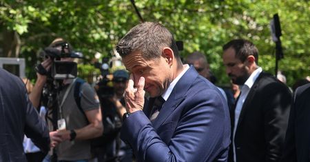 Kto pomógł przegrać Trzaskowskiemu? Poseł sypie nazwiskami, na końcu wymienia samego Tuska