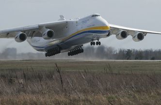 Antonow An-225 Mrija był największym samolotem na świecie. Jego odbudowa może kosztować miliardy