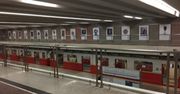 Warszawa. Na stacji metra Wilanowska galeria "Akademia Sztuk Podziemnych"