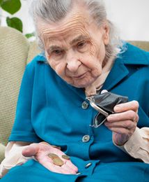 Reforma emerytalna nie pomaga seniorom. Coraz więcej idzie na bezrobocie