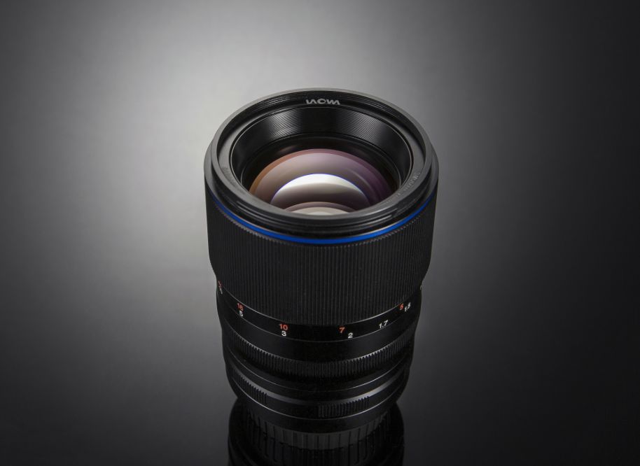 Laowa STF 105 mm f/2