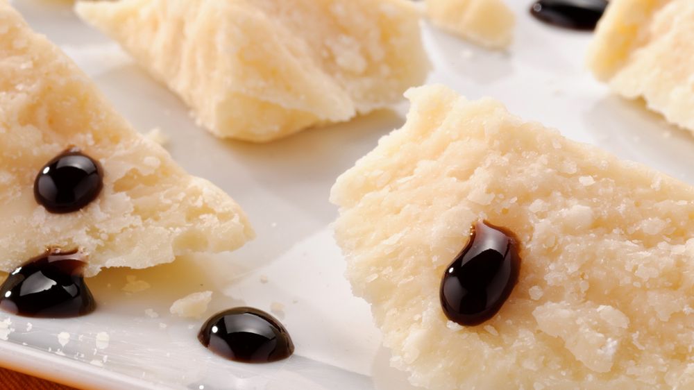 Parmezan o niskiej zawartości sodu