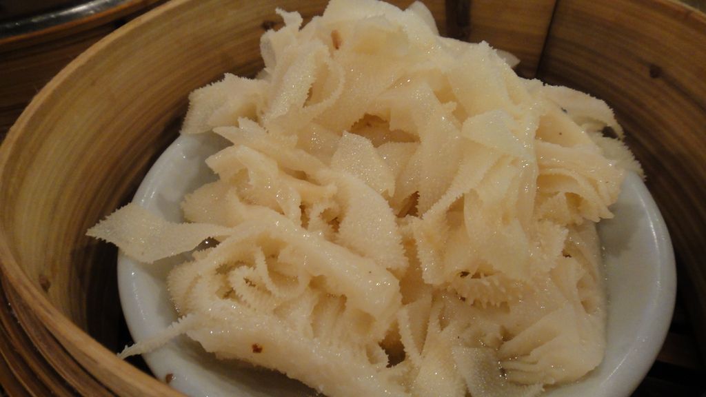 Surowe flaczki wołowe