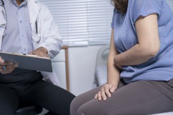 Nie słuchaja lekarzy, koszty liczone są w miliardach. "Konsekwencje się kumulują"