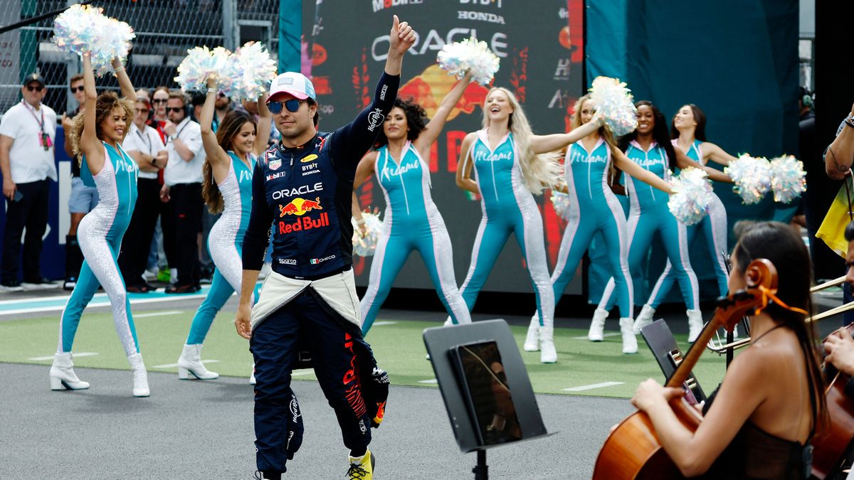 Zdjęcie okładkowe artykułu: Materiały prasowe / Red Bull / Na zdjęciu: Sergio Perez