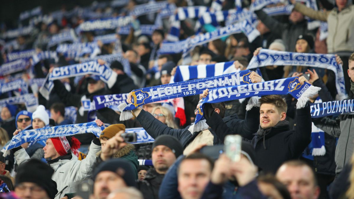 Newspix / MACIEJ FIGIELEK/400mm.pl  / Na zdjęciu: kibice Lecha Poznań