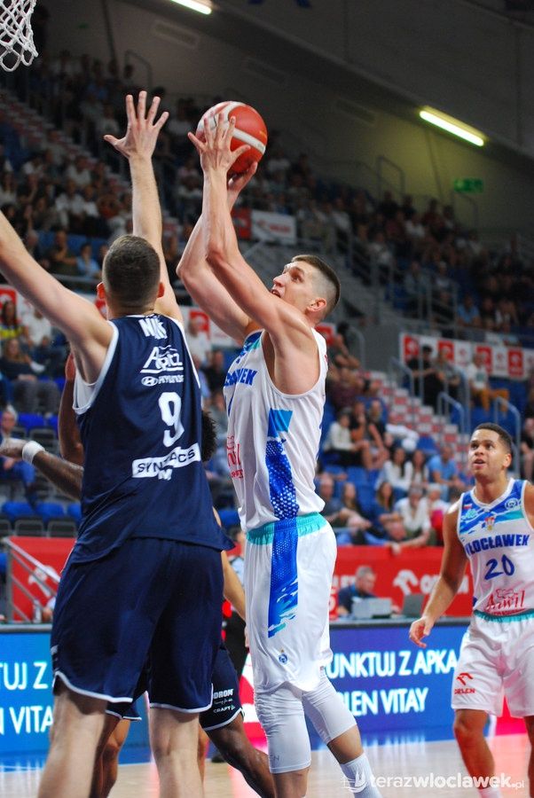 Zacięty mecz Anwilu z Syntainics MBC Weissenfels