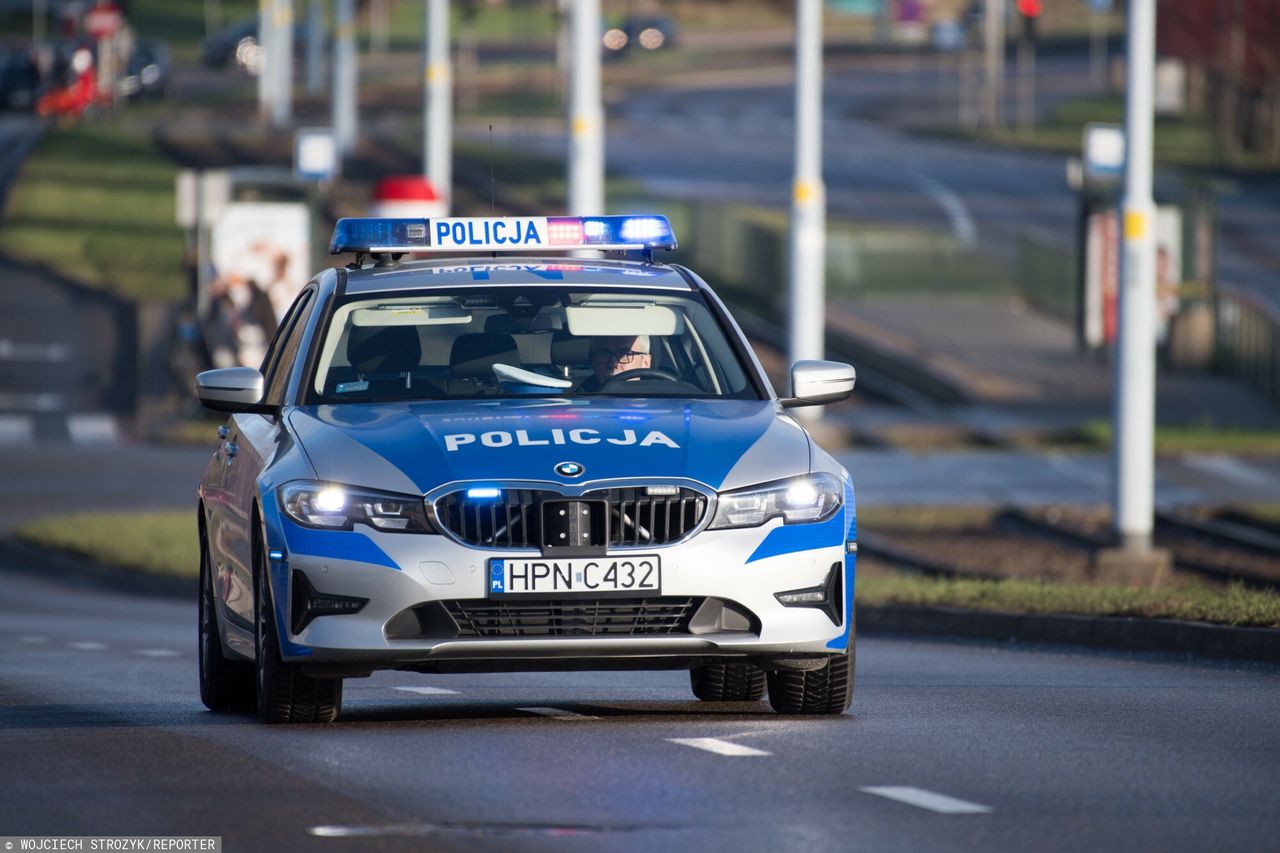 Policja oglądała wszystko w komórce 